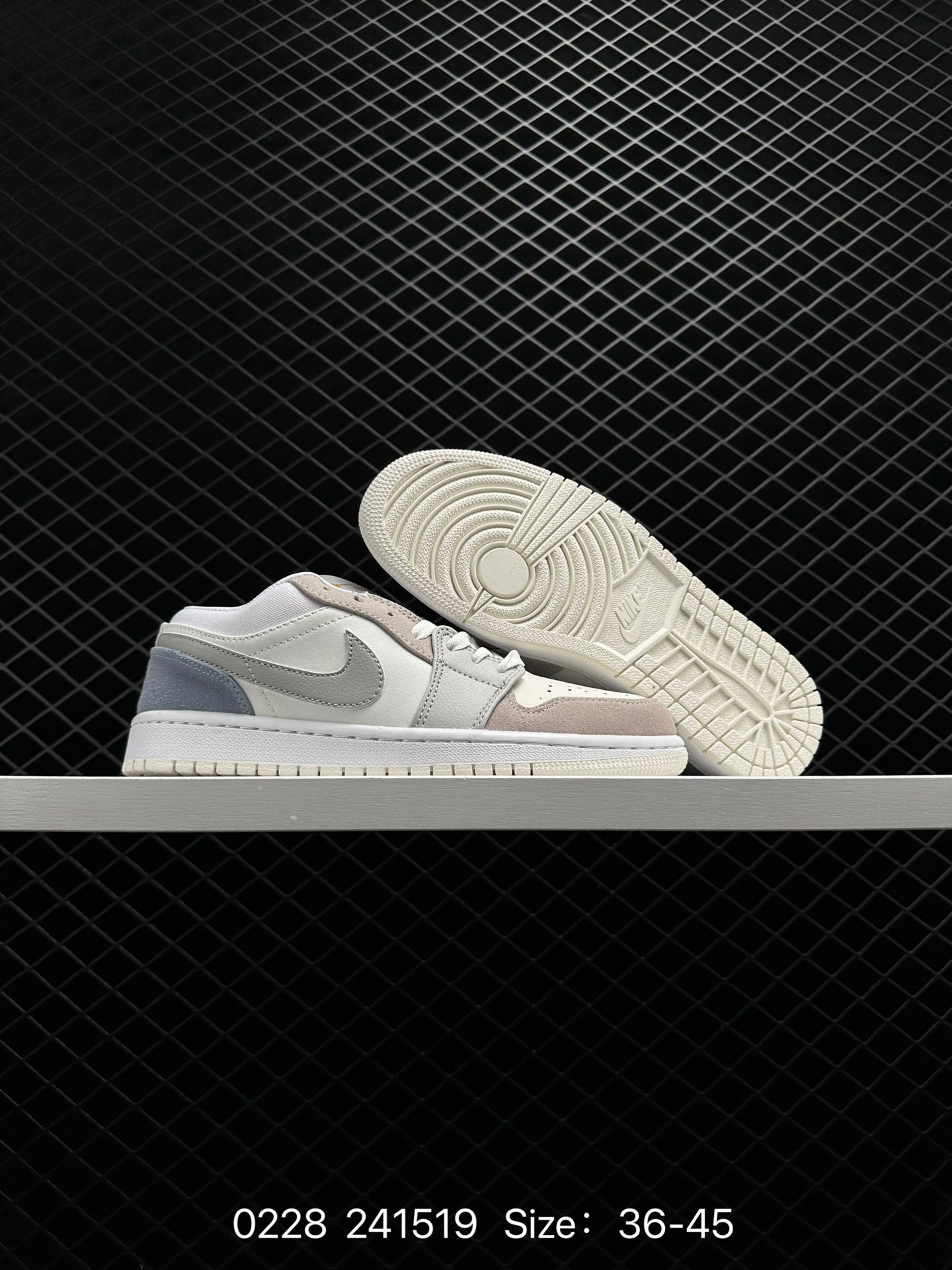 Air Jordan 1 Low AJ1